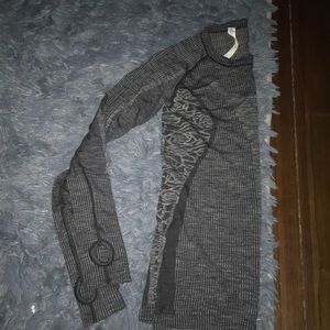 long sleeve lululemon active top women